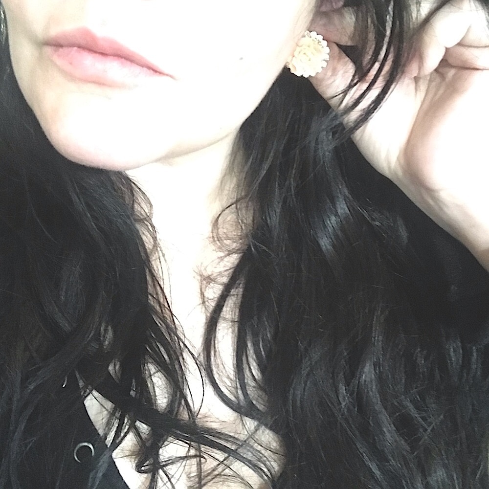 Lovely Peach Acrylic Rose w/💎Studs Halo Earrings - Picture 8 of 16